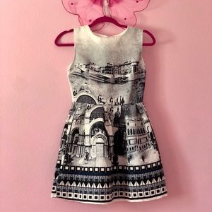 Cute & Elegant mini dress 👗